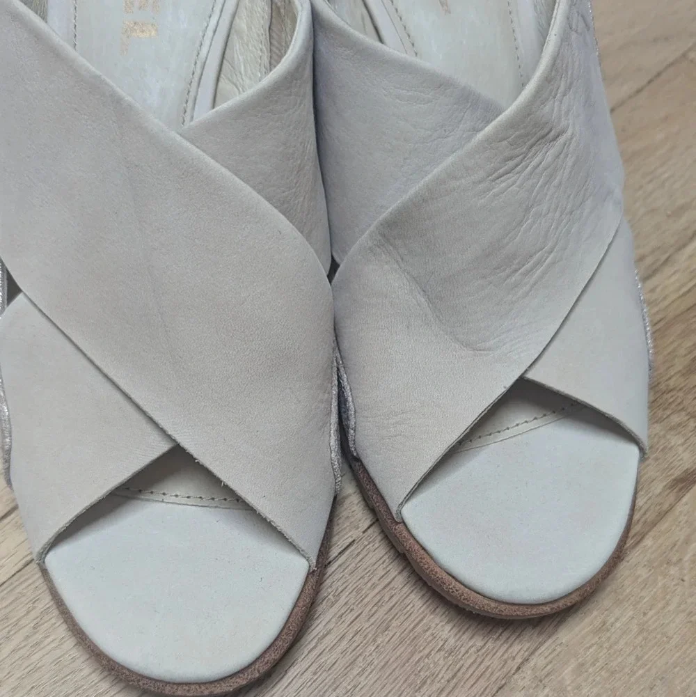 SOREL Nadia Heel Sandals Natural Tan Rose Gold Leather Mule Slides Size 9.5